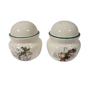 Vintage Christmas Skiing‎ Bunny Rabbit Fox Salt and Pepper Shakers